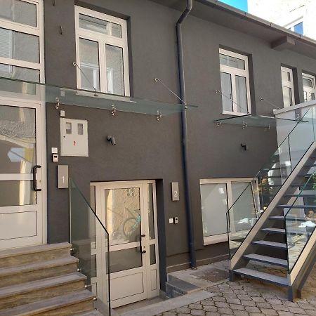 Bed Of Roses Apt 1, Luxury, Designer Decorated Zagreb Exterior foto